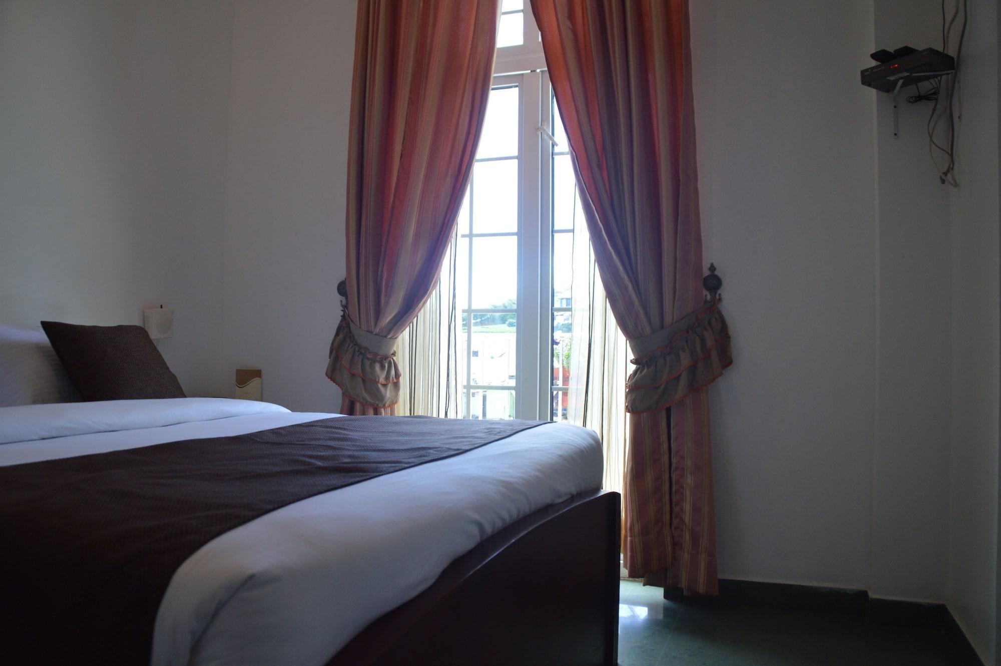 Royal Hills Nuwara Eliya Hotel Luaran gambar